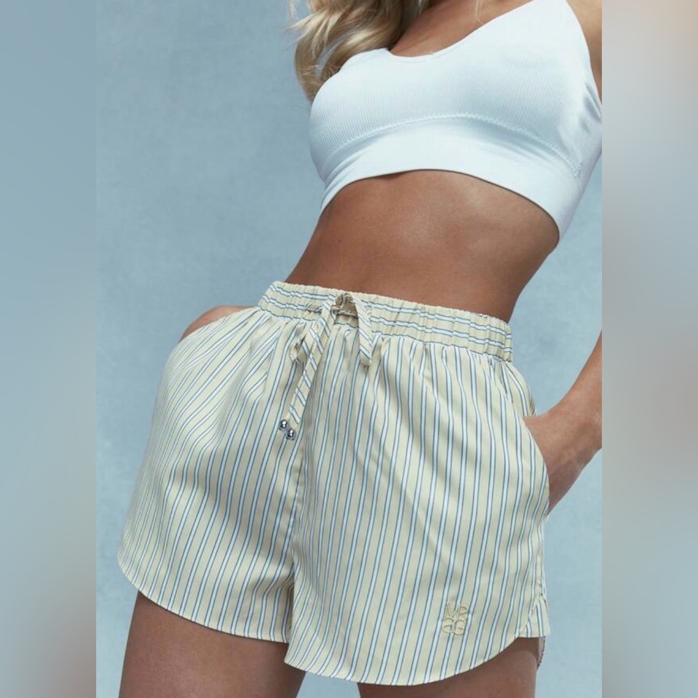 Missguided yellow Striped High Waist Shorts with drawstring medium